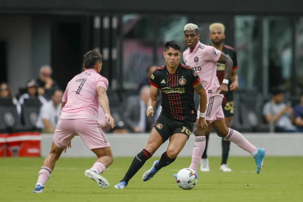 Live streaming inter miami vs. Atlanta United FC. Интер Майами Атланта. Майами футбол. Атланта Юнайтед игроки.