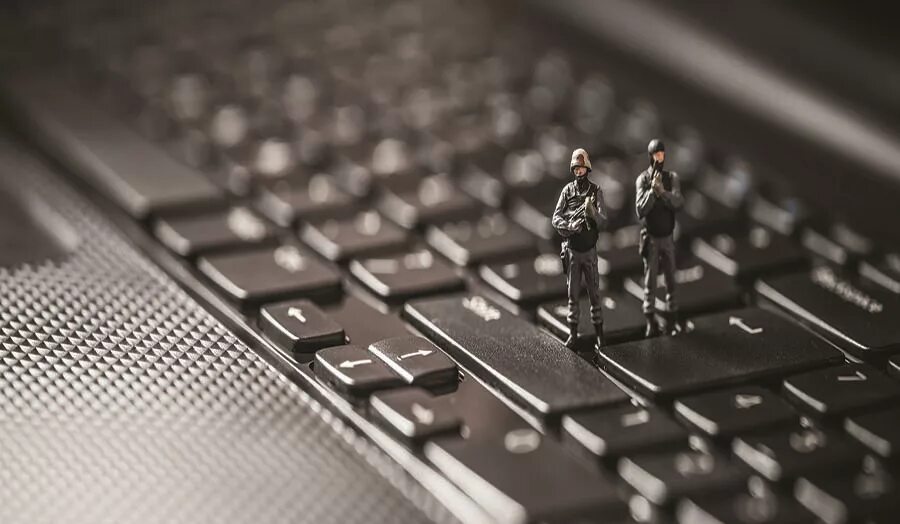 Молодежь работает. Ит специалист мобилизация. Отсрочка от частичной мобилизации. Айтишнику пришла повестка. Отсрочка от частичной мобилизации.