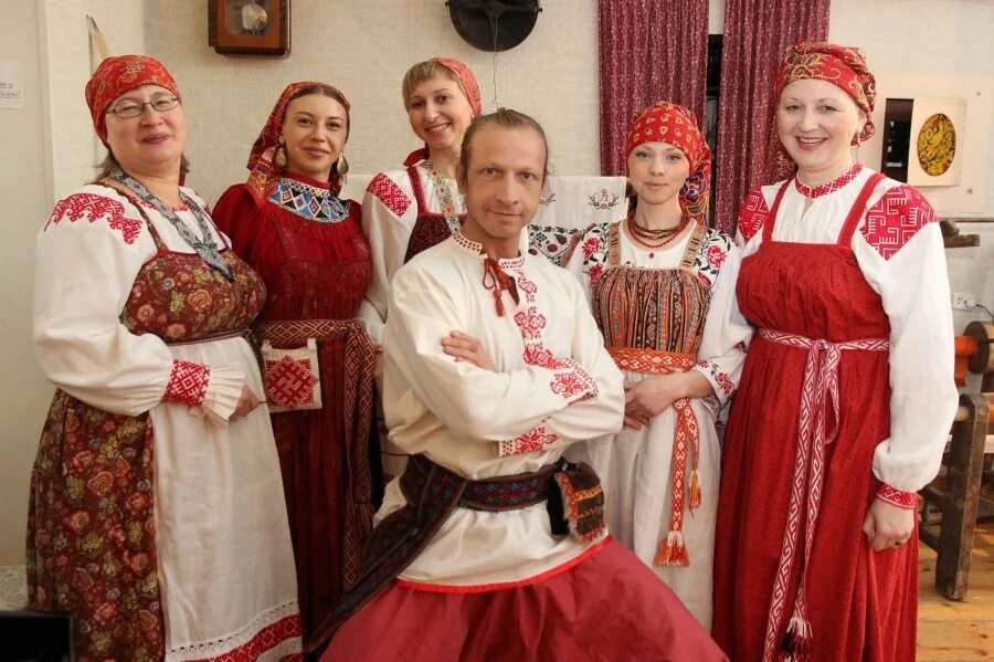 фольклорный клуб. фольклорный коллектив веснянка тверь. фольклорный клуб москва. традиционный фольклор. клубы фольклора.