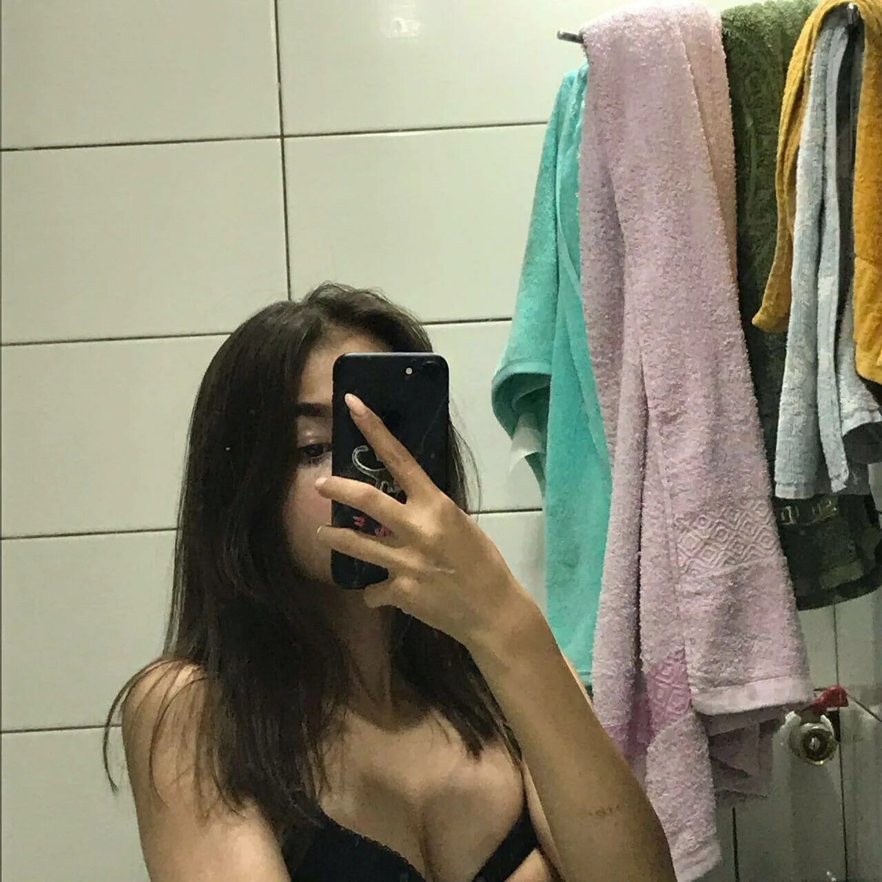 Слив юных шкур 14 лет. Грязовец громова юля. Banditkaaa69 julia gromova юлия громова. Сливы красивых девушек. Шкуры школьники.