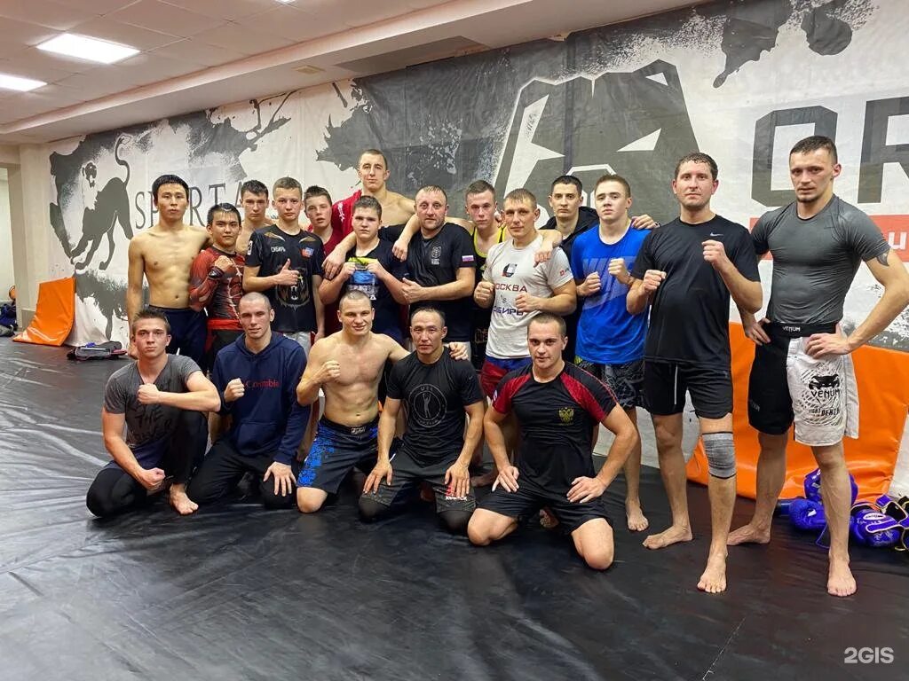 Школа боевых искусств в новосибирске. Клуб боевых искусств. Смешанные единоборства новосибирск. Боевые искусства новосибирск. Клуб боевых искусств звездный.