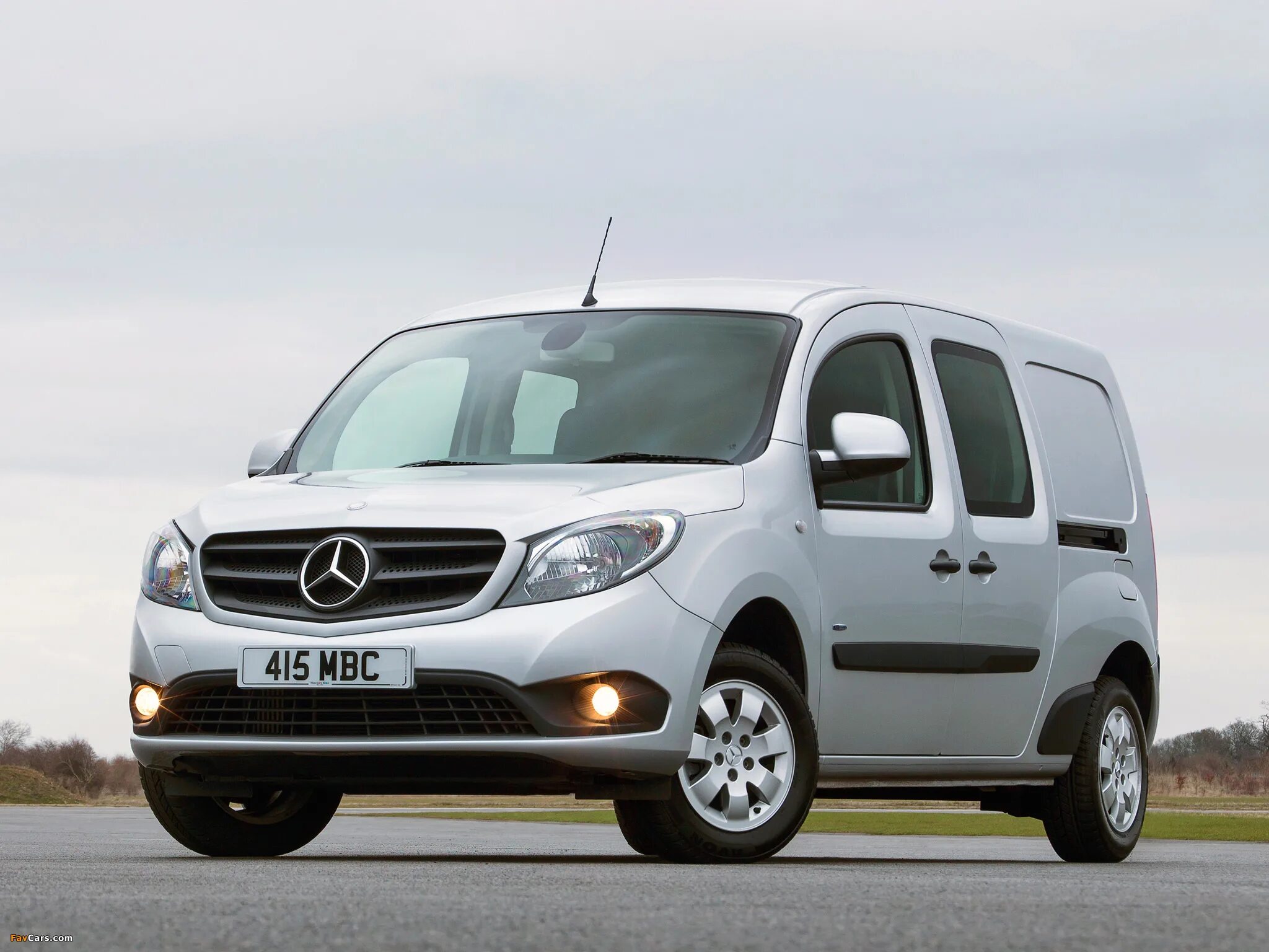 Мерседес технические. Mercedes-Benz Citan. Mercedes-Benz Citan 2021. Мерседес Бенц Citan. Mercedes Benz Citan w415 2013>.