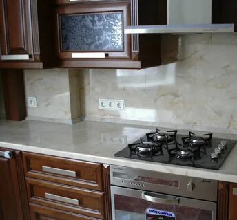 Розетка на кухне от газовой трубы