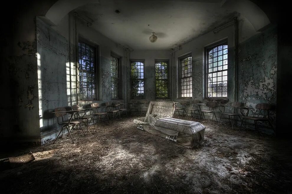 Rather abandon than be abandoned