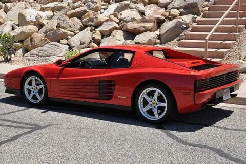 Ferrari testarossa