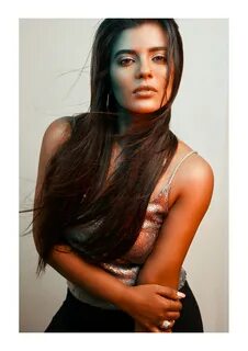 49. Actress Aishwarya Rajesh photo shoot. 