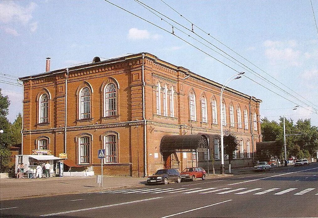Тамбовская областная картинная галерея. Картинная галерея в городе тамбове. нарышкинская читальня тамбов. тамбов улица нарышкинская.