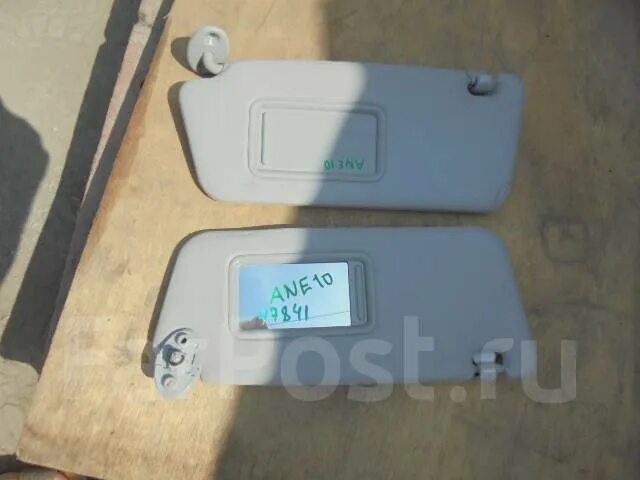 Накладки на козырек тойота аурис. Солнцезащитные козырьки toyota corolla ae 110. Козырек тойота виш. Солнцезащитный козырек кронштейн пилот. Козырек тойота виш.