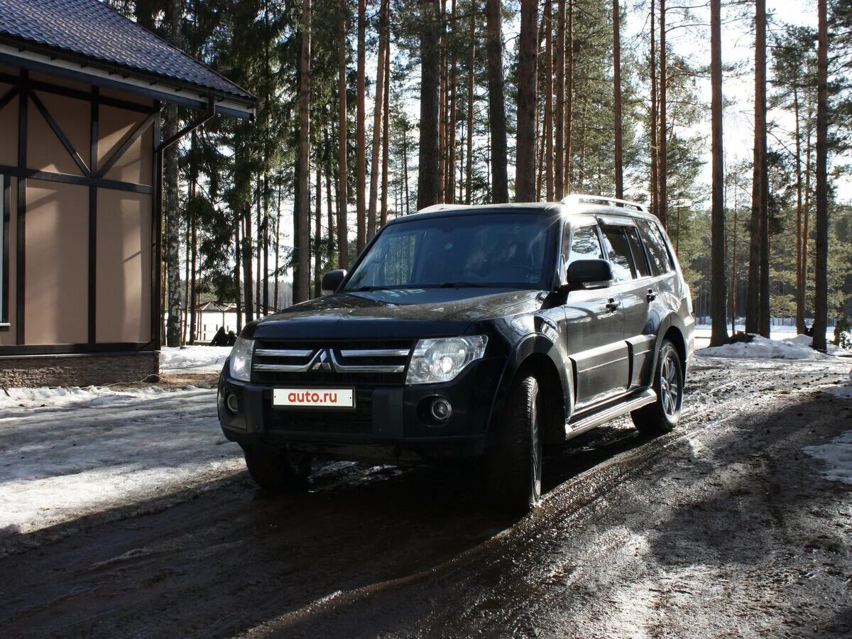 Pajero черный. Паджеро 4 черный. Pajero 4 3.8. Митсубиси джип черный. Mitsubishi Pajero 4 Black.