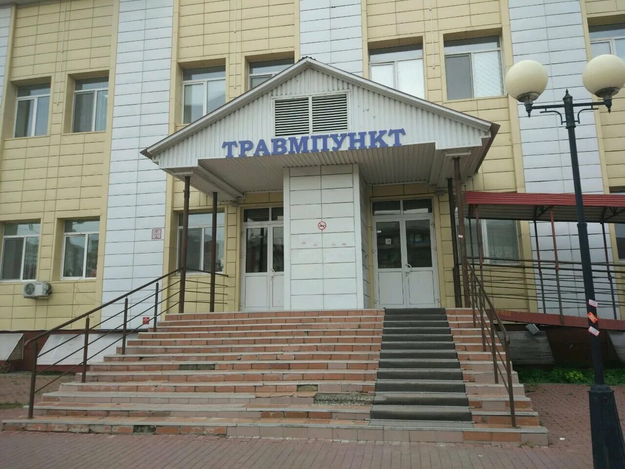Окб 2 тюмень. 2 городская больница тюмень. Окб 2 поликлиника тюмень. Тюмень клиническая больница 2 тюмень. Областная поликлиника 2 тюмень.