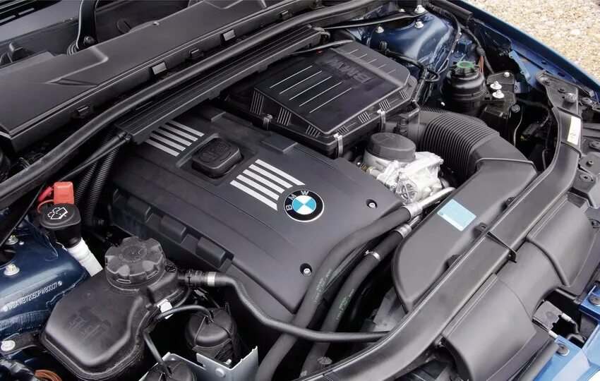 Моторы бмв х3. BMW 318i мотор. Мотор 1,4 BMW. BMW двигатель 3.0 l 6. БМВ 3 мотор.