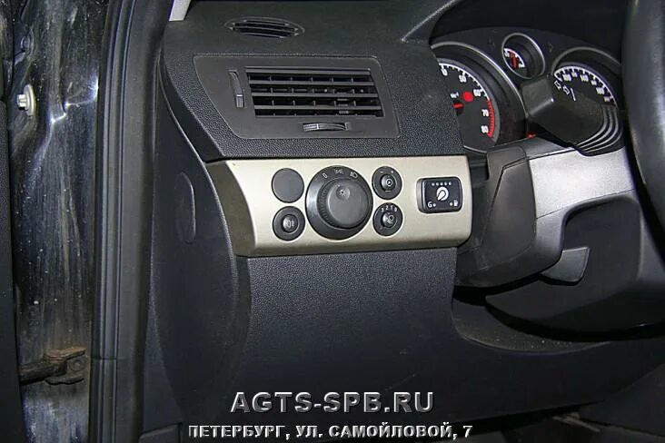 Кнопка ГБО В Opel Astra h.