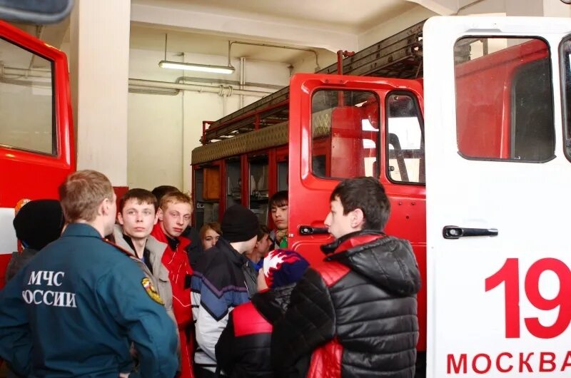 Пожарная часть 19 Москва Сокол. 19 Пожарная часть Москва. 19 ПСЧ Москва. Пожарная часть на Соколе.