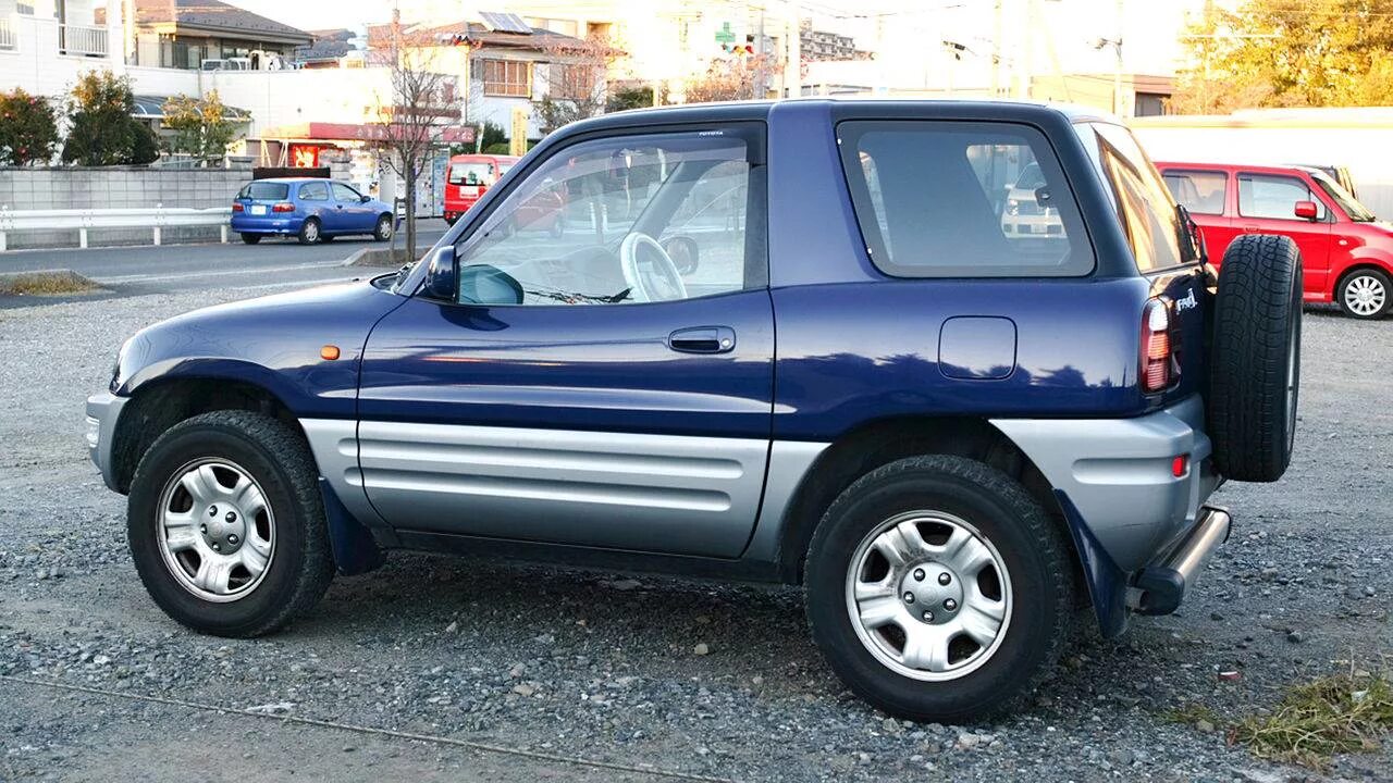 Toyota rav4 2000. Тойота рав 4 2000. Тойота рав 4 2000 года. Toyota rav4 трехдверный. Стар рав