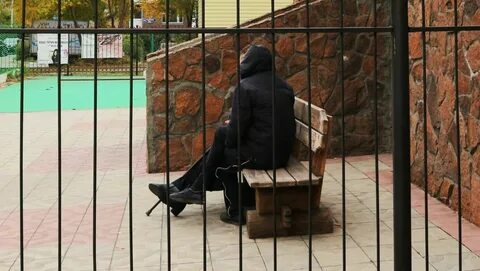 Закрыли двор