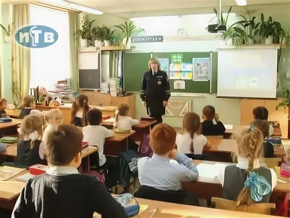 Гимназия 3 ивантеевка. Гимназия 3 ивантеевка учителя. гимназия 3 ивантеевка георгий паатаевич. гимназия 3 ивантеевка фото учителей.