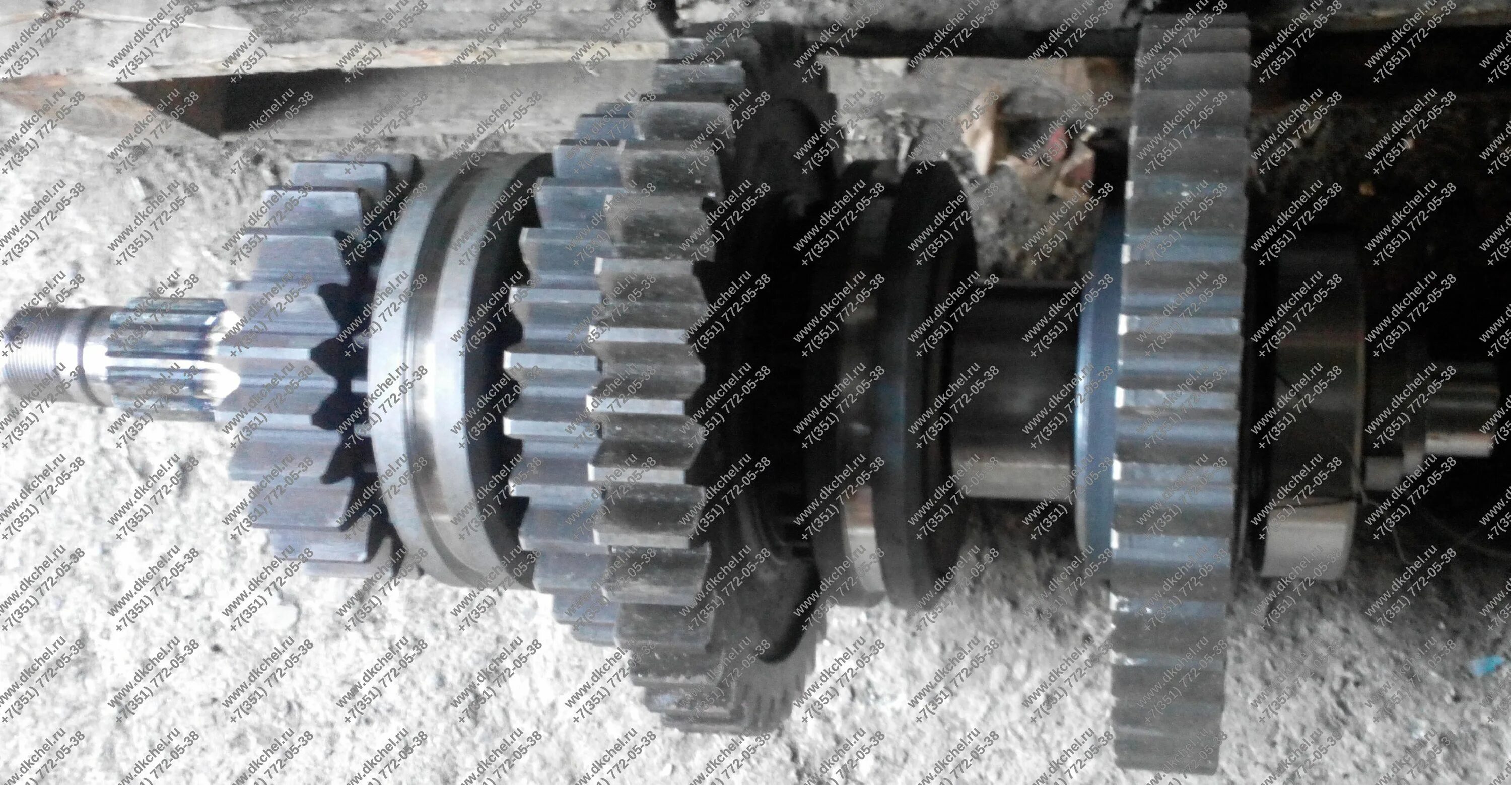 Вал с шестерней 85513031. Полуось центральная дз-143. Вал цепи планетарного редуктора xcmg gr215 (83513201; 83763203). 02-01. 02.