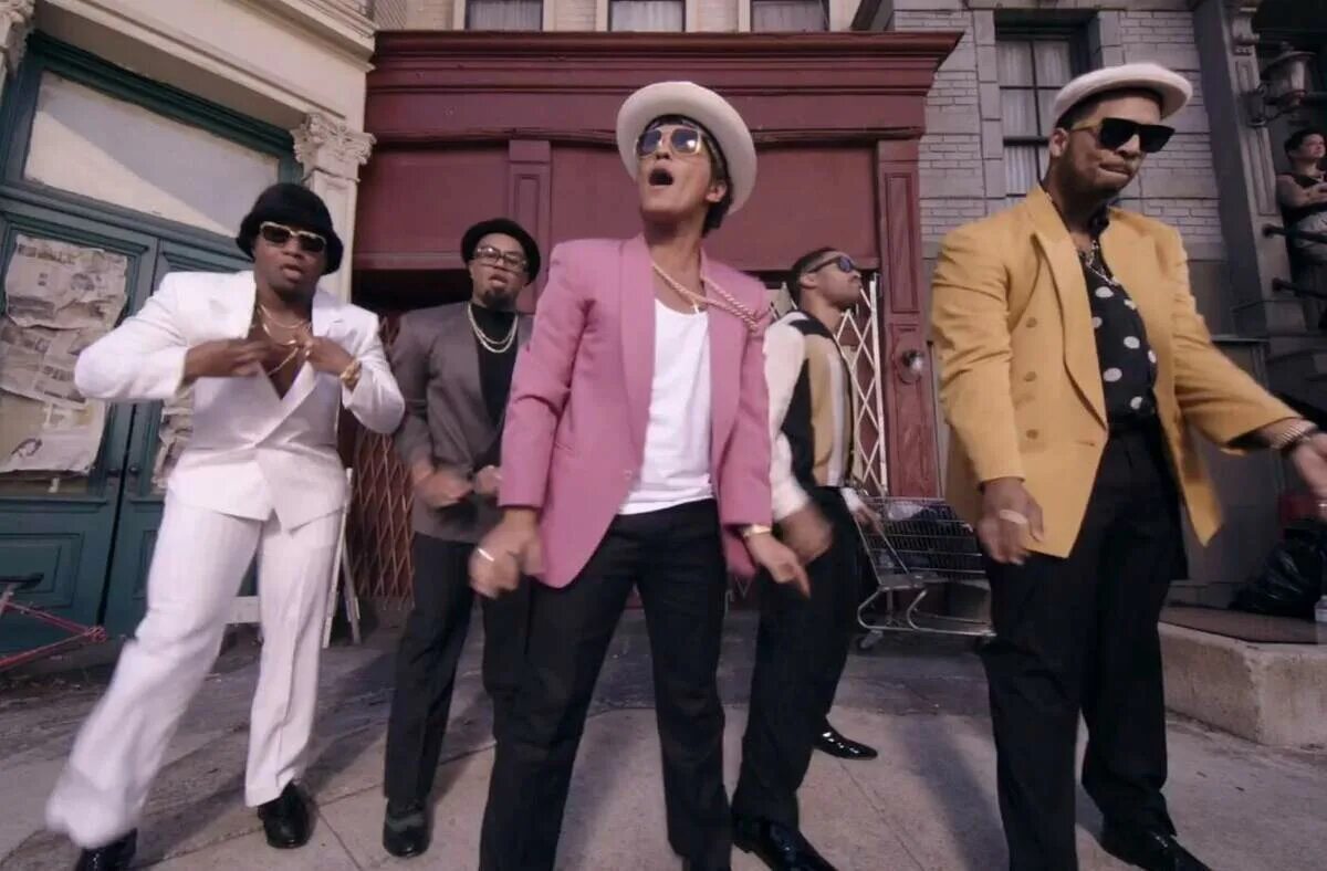 Uptown funk feat bruno