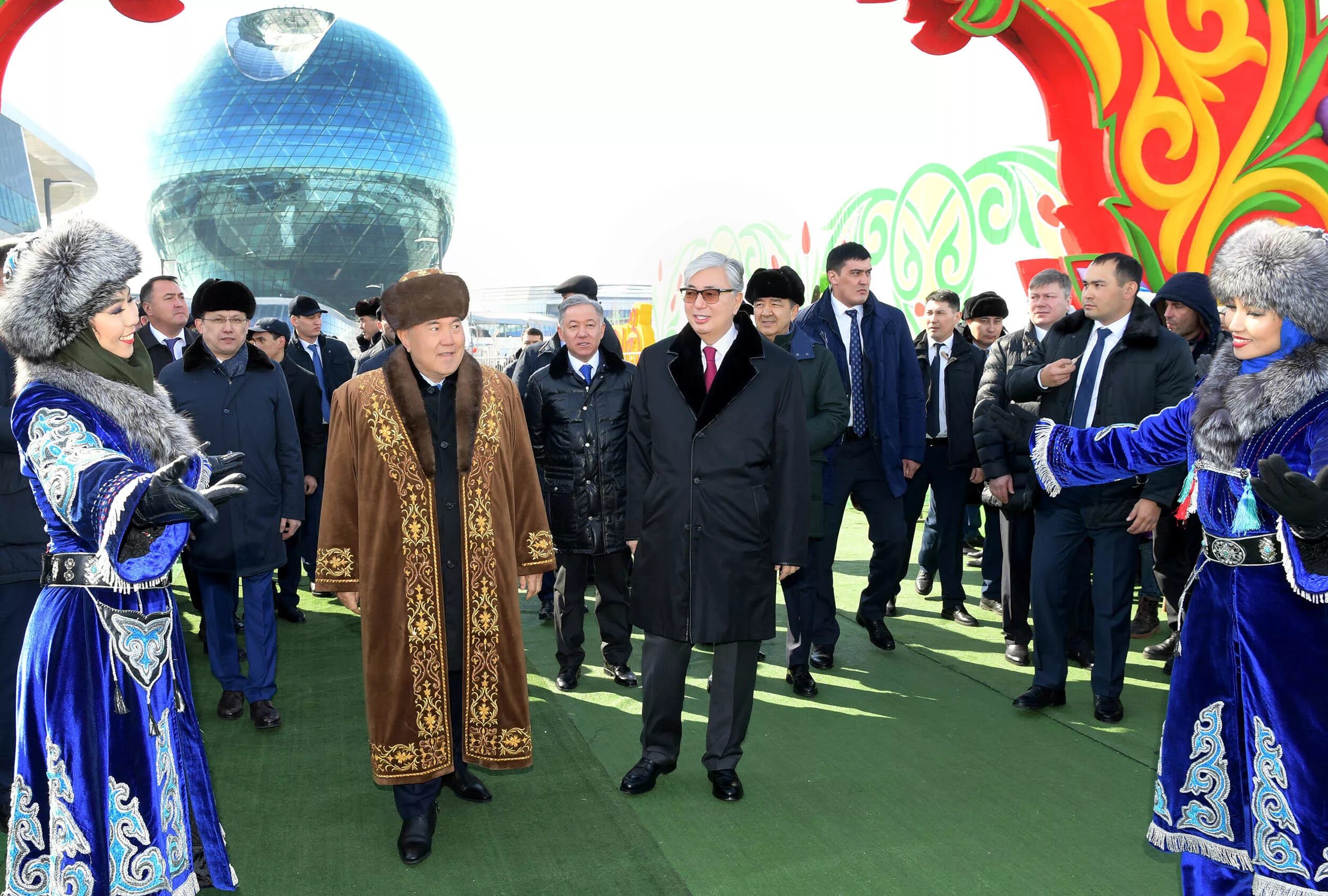 Наурыз Казахстан Токаев. Праздник Наурыз мейрамы в Казахстане. Наурыз в Астане с Назарбаевым. Токаев и Назарбаев на празднике Наурыз.