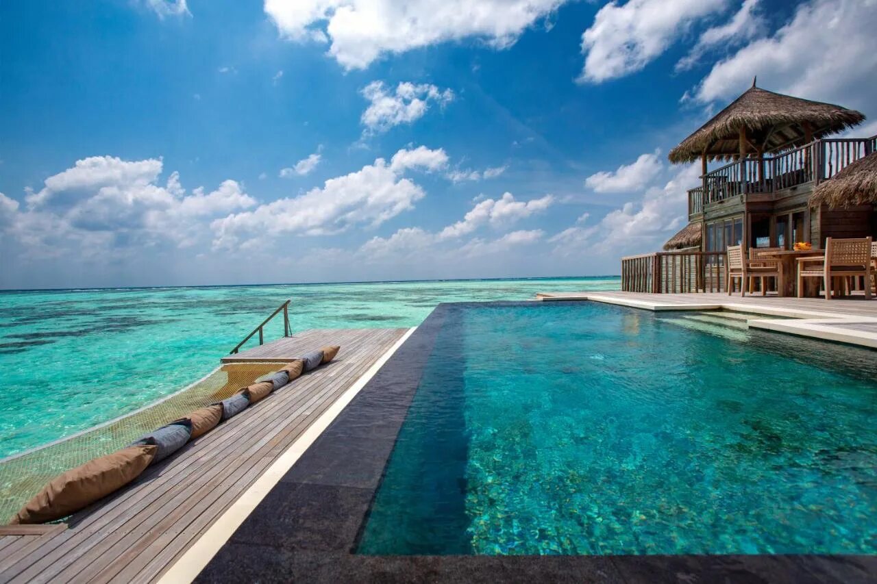 Мальдивы информация. Отель gili lankanfushi maldives. ланканфуши мальдивы. gili lankanfushi 5*. gili lankanfushi maldives 5*.