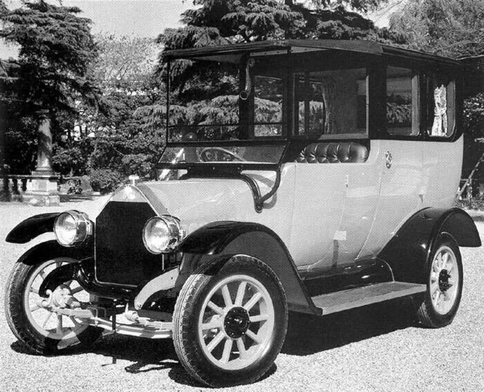 Первая мицубиси. Mitsubishi model a 1917. Автомобиль Mitsubishi model a 1917. Первый автомобиль Mitsubishi model a 1917 года.. Митсубиси модели.