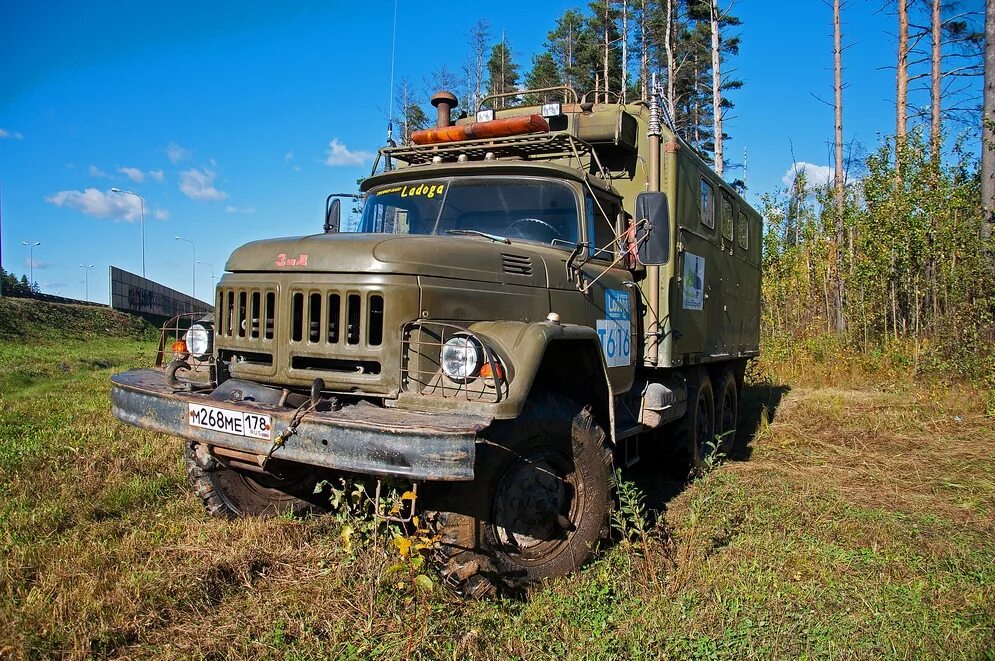 Зил 131 в россии. ЗИЛ-131. ЗИЛ 131 военный. ЗИЛ 131 армейский. Грузовик ЗИЛ 131 армейский.