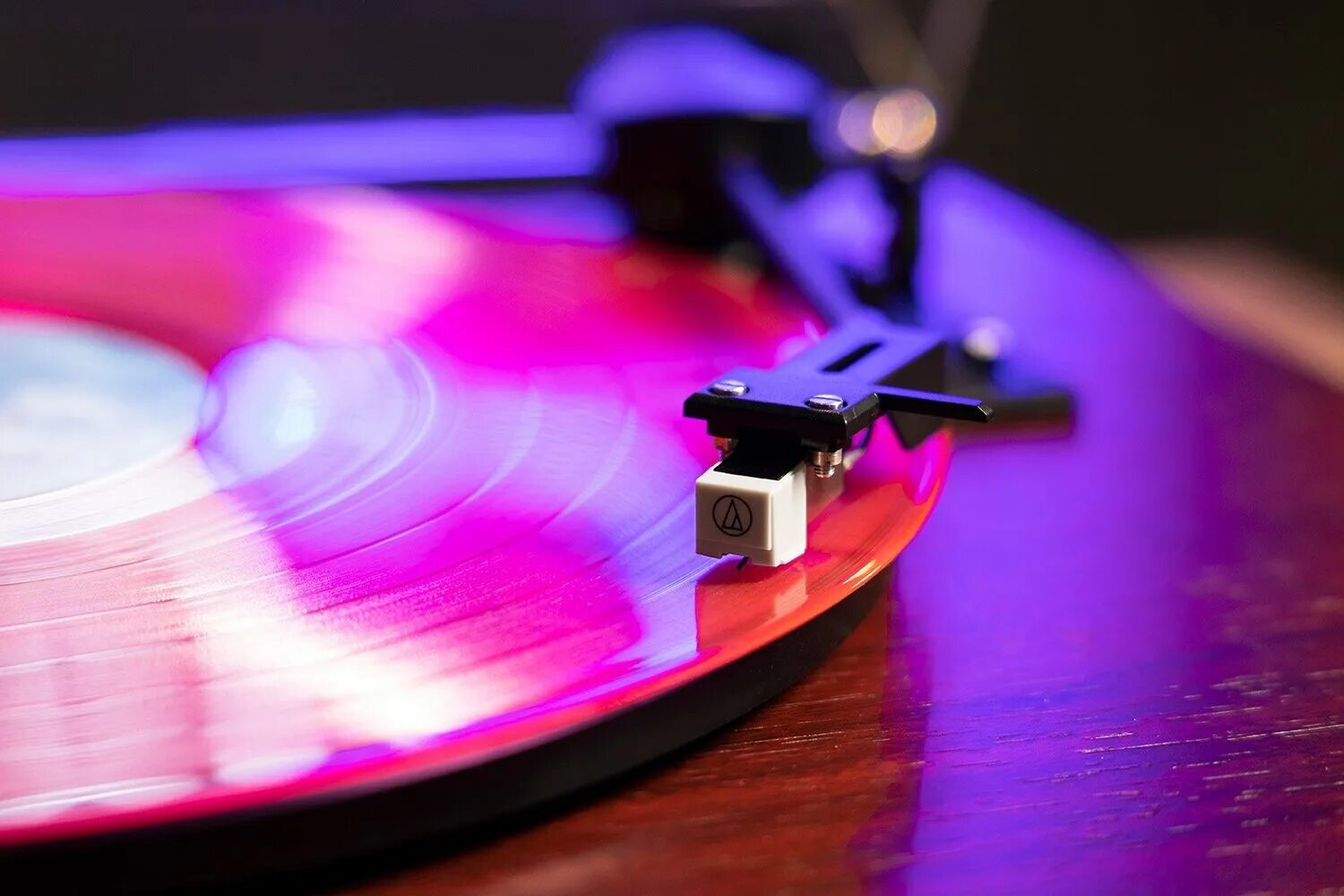 Teac tn-180bt обзор. Teac tn-180bt. Teac tn-180bt. Teac tn-180bt. проигрыватель винила teac tn-3b (белый).