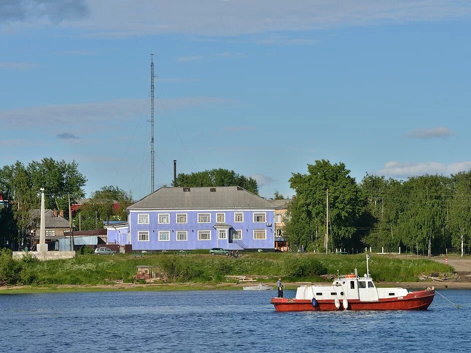 Какие из онеги. Онега (город). Онега (город) города Архангельской области. Поселок Онега Архангельской области. Онега город у белого моря.