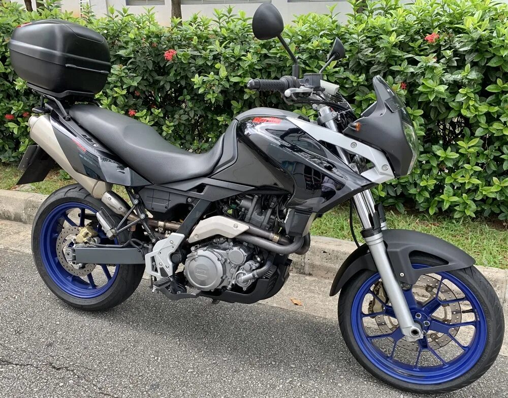 Априлия турэндуро 650. Априлия пегасо 600. Мотоцикл априлия пегасо 650. Aprilia pegaso 650 trail. Aprilia pegaso trail.