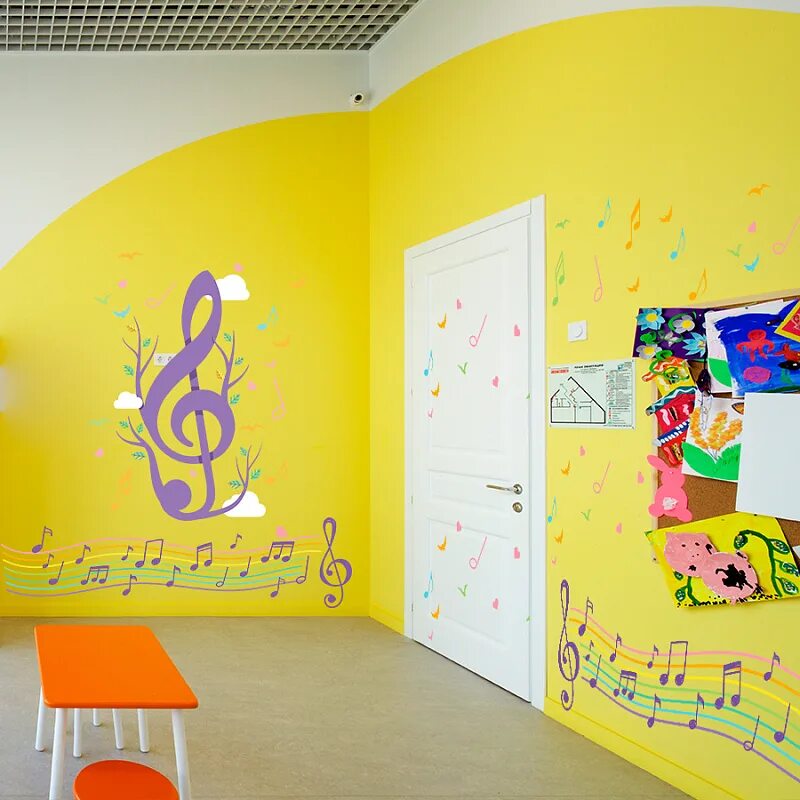 Стену в детском садике. Интерьер стен в детском саду. украшение стен в детском саду. декорация стен в детском саду. цвет стен в детском саду.