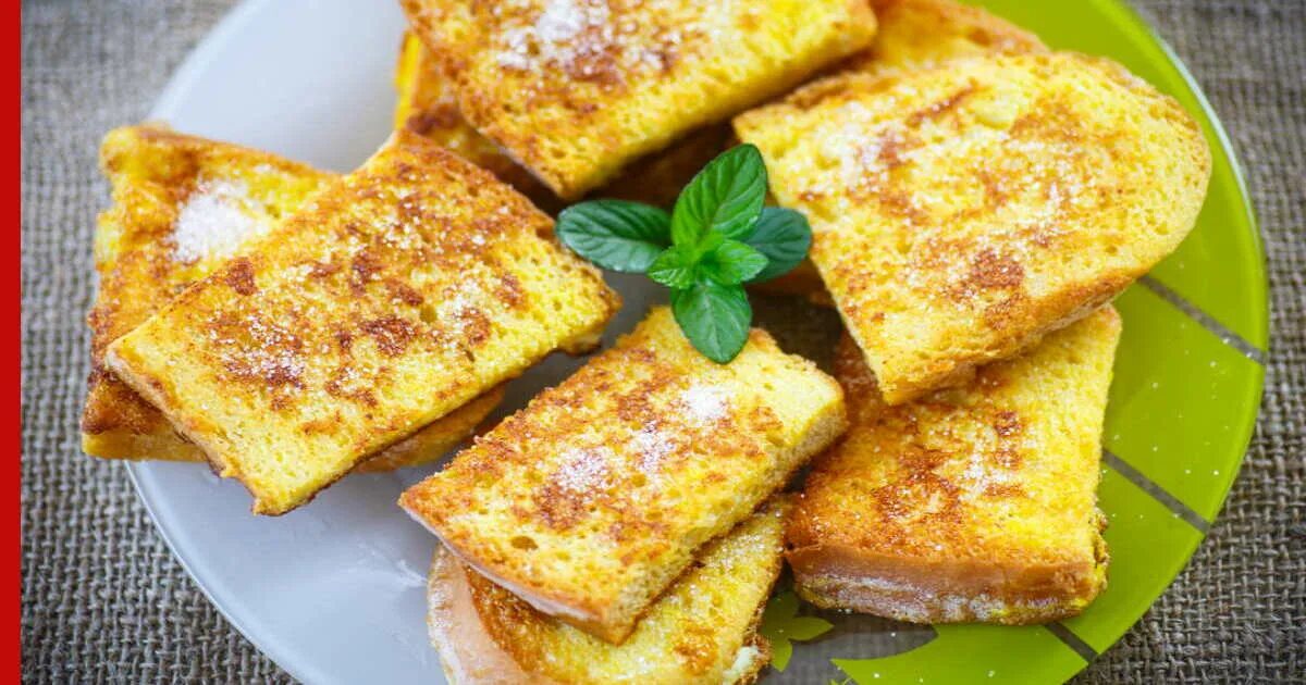 Белый жареный хлеб рецепт. Гренки бриошь. Гренки из батона с яйцом и молоком. Гренки в духовке из белого хлеба. Белый жареный хлеб рецепт.