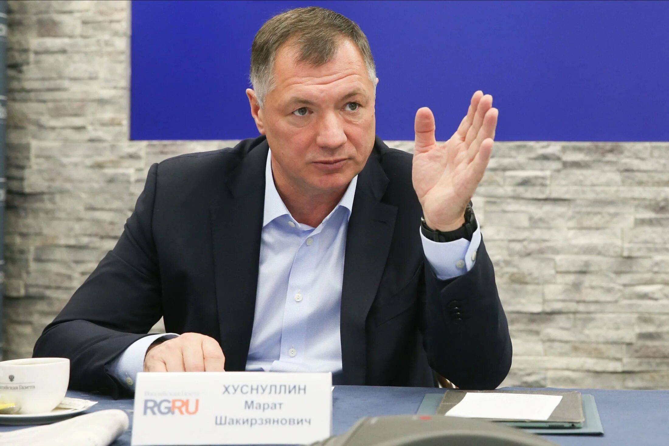 Хуснуллин марат помощники. Марат хуснуллин 2022. Хуснуллин заместитель председателя. Хуснуллин вице премьер. Марат хуснуллин должность 2022.