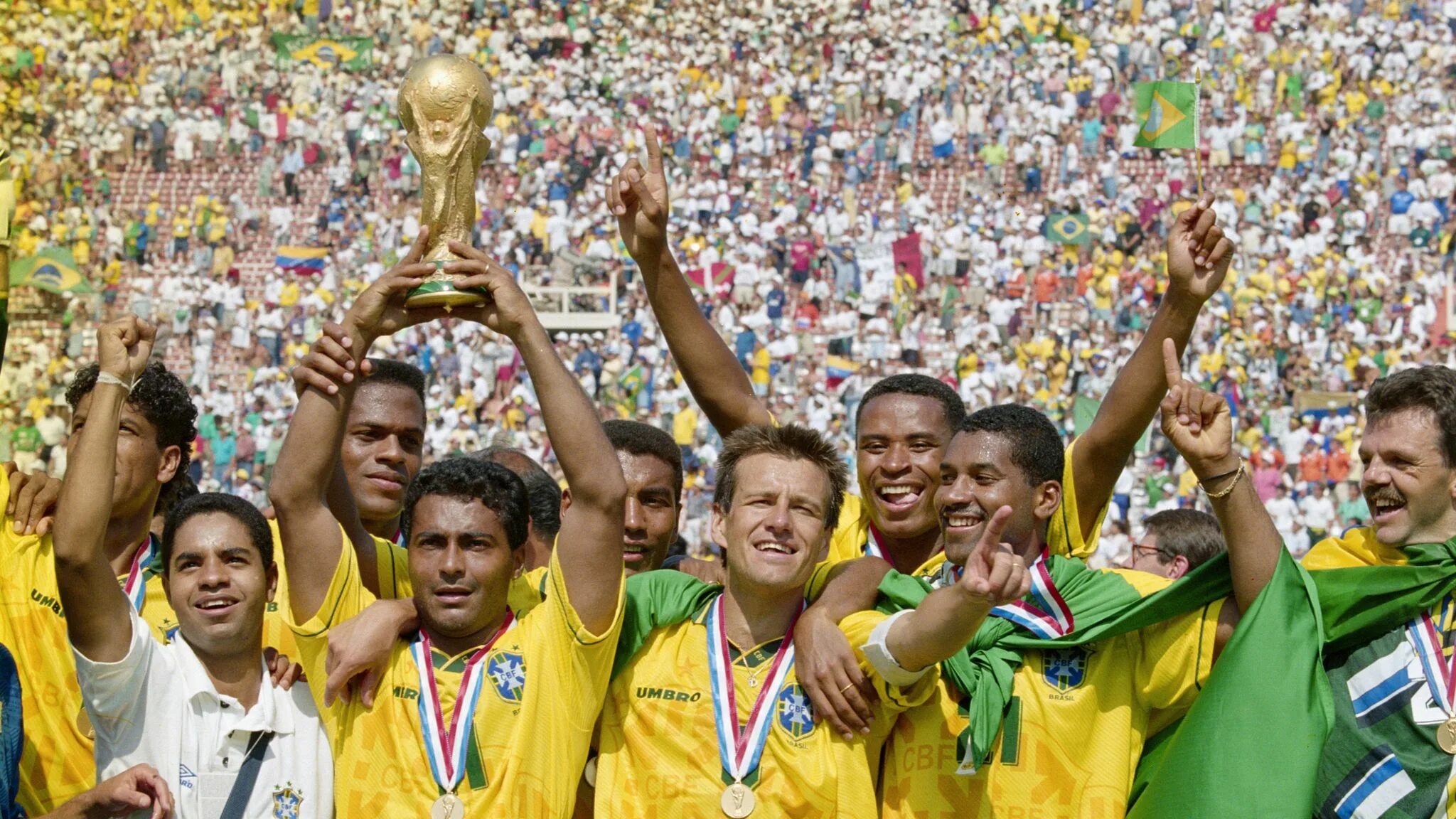 Город бразилия франция. Бразилия 1994 команда.