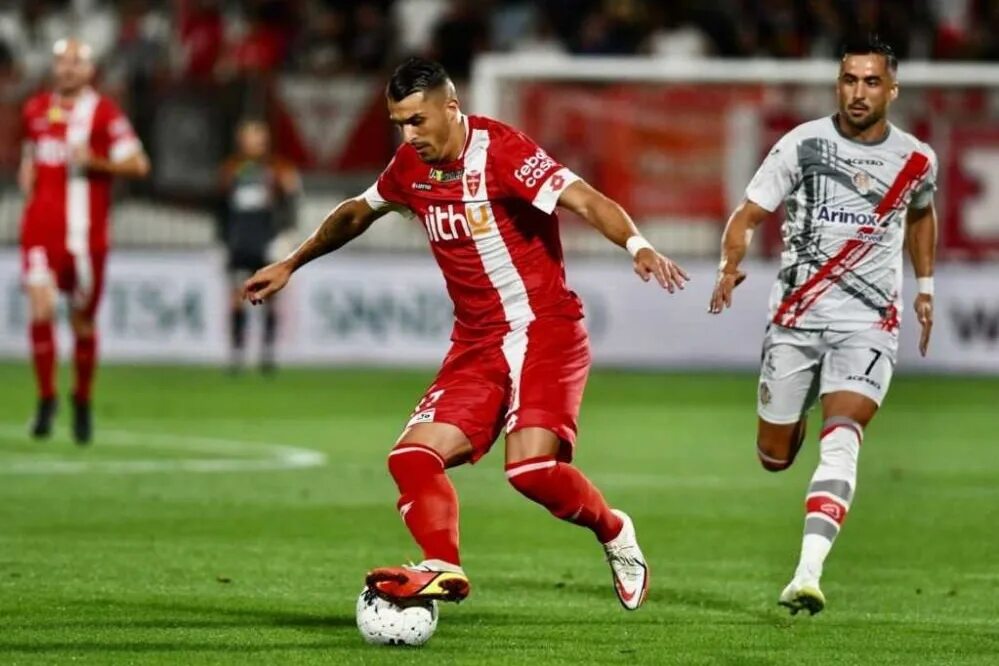 Монца сампдория. Монца игроки. Монца футбольный клуб. Монца против сампдория эмблемы. Монца последние матчи.