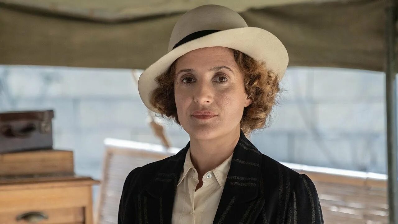 Джульетт моул. Agatha 2. Agatha 2. Джульетт моул. Agatha 2.