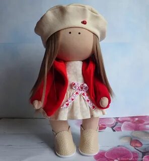 У куклы даши 3 платья