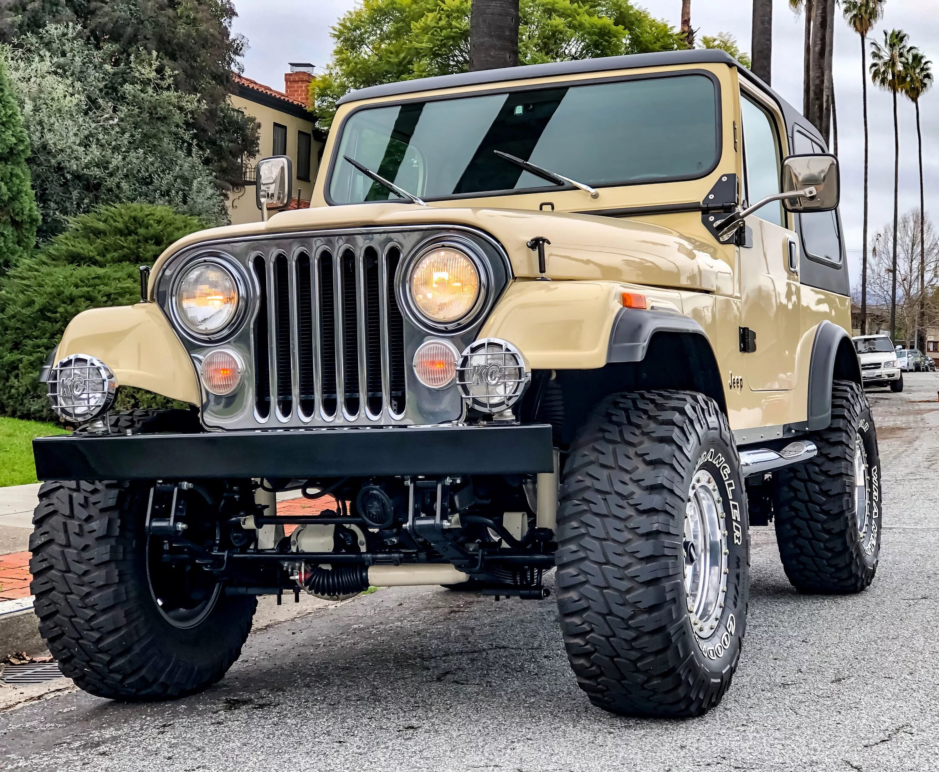 Jeep cj7. Jeep wrangler 1980. Джип 7. Джип 7. Jeep wrangler 1985.
