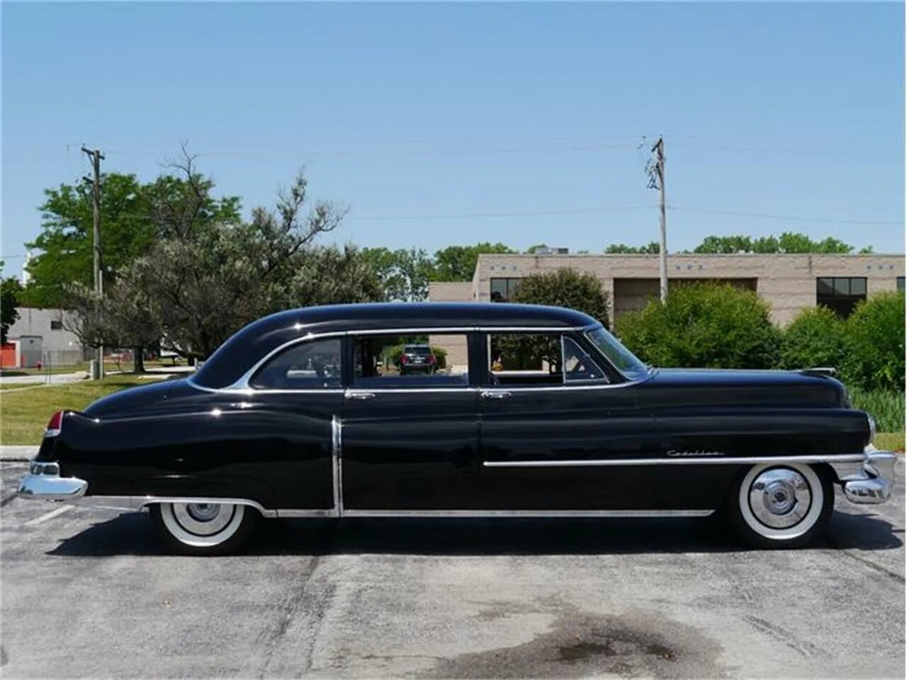 Cadillac fleetwood 75. Cadillac series 75 fleetwood limousine. Cadillac 75. Cadillac fleetwood brougham 1966. 1966 cadillac fleetwood 75.