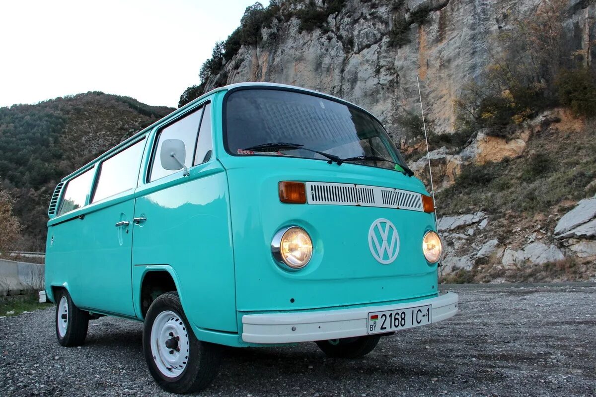 Л бус. Микроавтобус volkswagen 1978. фольксваген бус 2000-2008. vw bus таймер. бус фольксваген3040ак6.