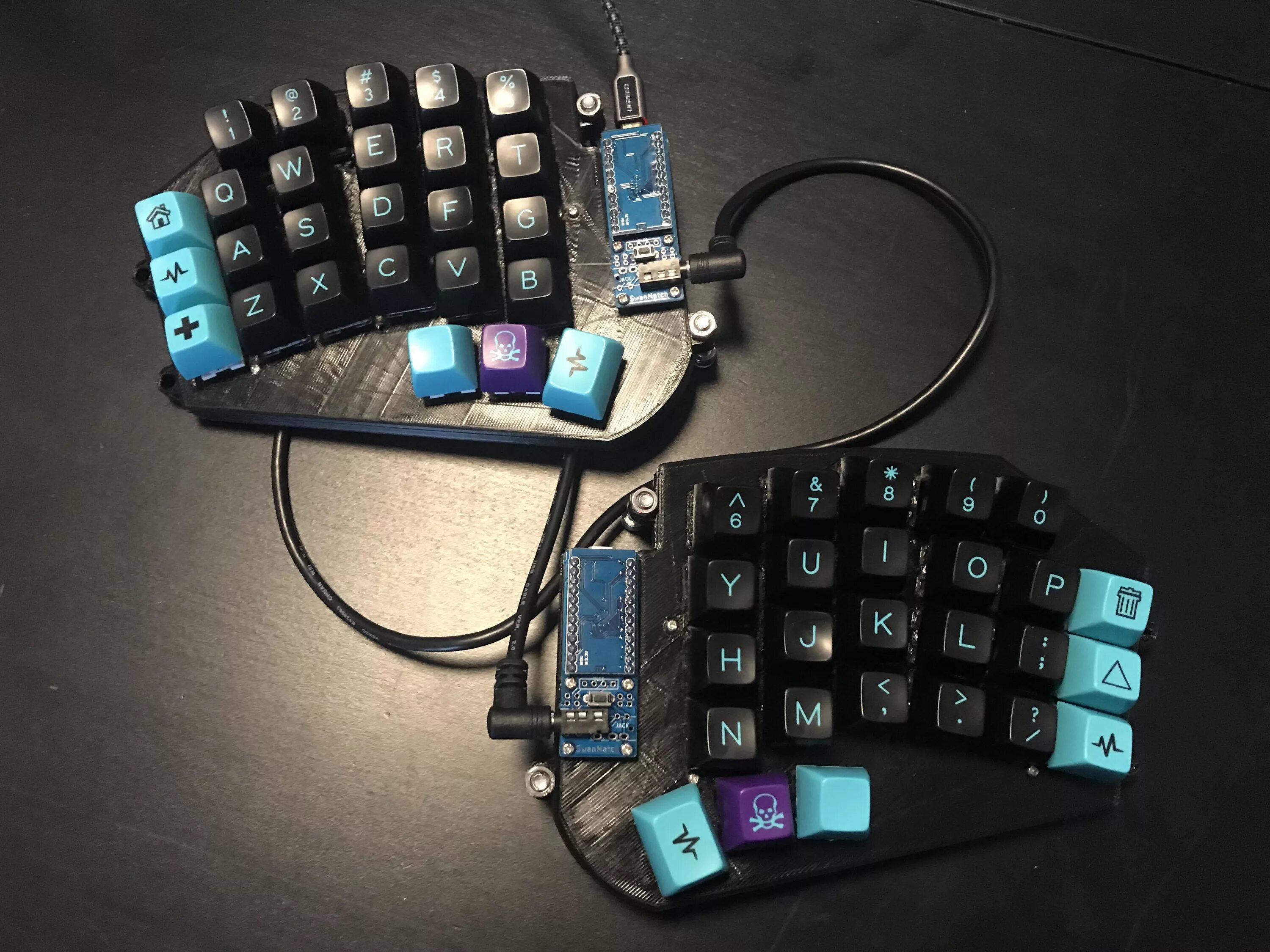 Сплит клавиатура. Ортогональная сплит клавиатура. split keyboard diy. sp111 keyboard split. механическая сплит клавиатура.