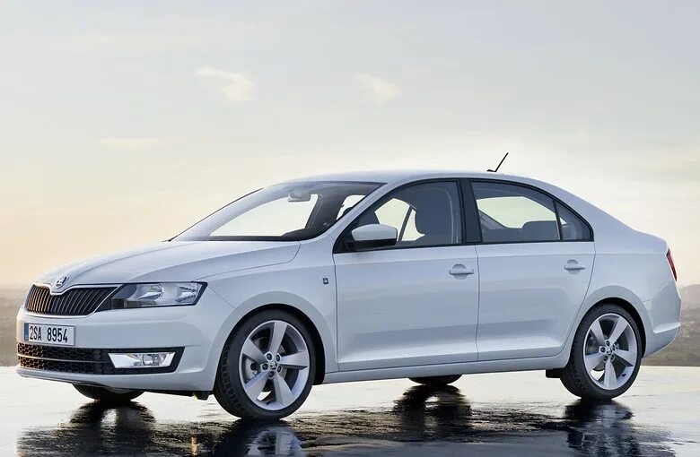 Какой выбрать шкода рапид. Шкода рапид 2012. skoda rapid лифтбек. skoda rapid 2025 универсал.