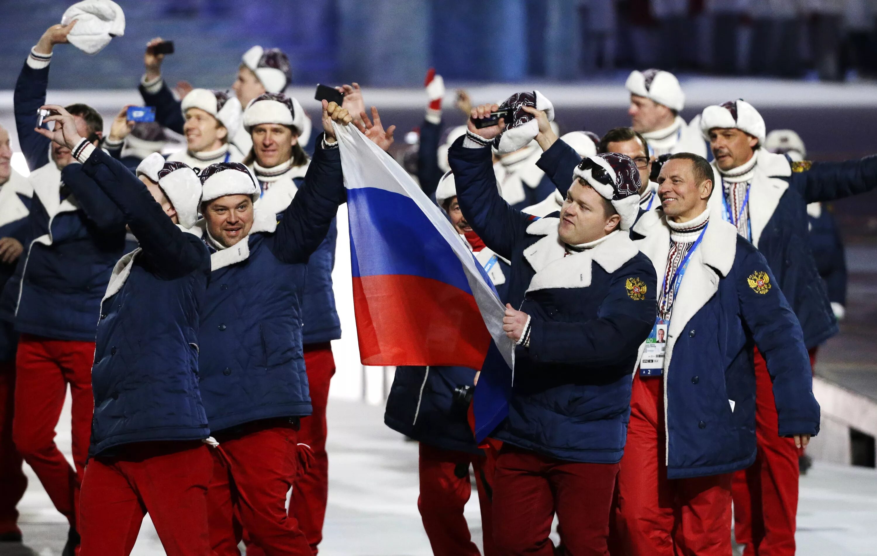 Олимпийская Российская сборная в Сочи. Сборная России на Олимпиаде 2014. Олимпийские игры в Сочи 2014. Олимпийская сборная Сочи 2014. Команды олимпийских игр в сочи