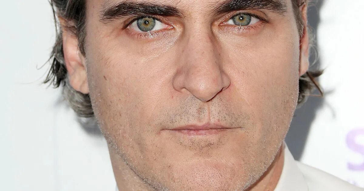 актер хью джекман. орландо блум бородка. человек с тонкими губами мужчина. человек с тонкими губами мужчина. орландо блум.