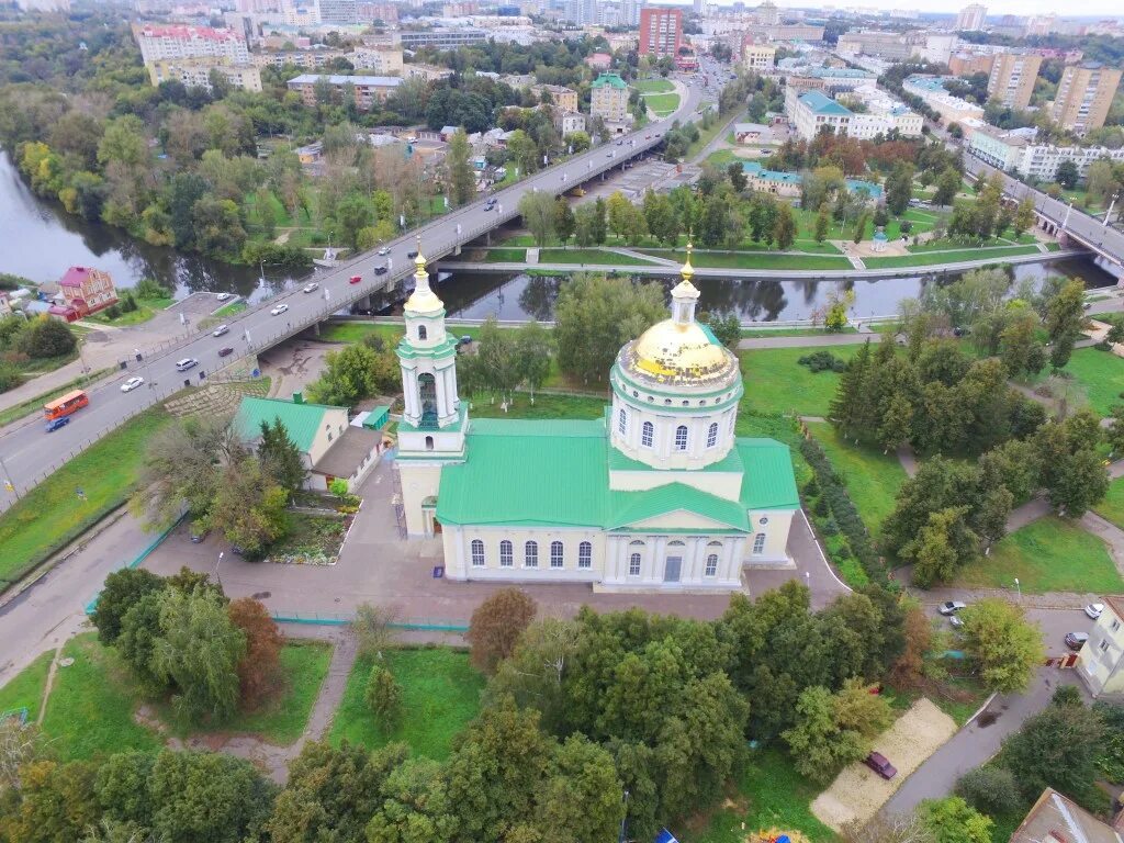 Храму быть орел. Собор михаила архангела орел. храм михаила архангела город орёл. успенский михаило архангельский собор орел. г.орел михаило-архангельская церковь.