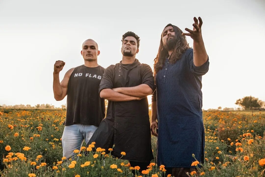 Bloodywood rakshak 2022. Gaddaar группа. Bloodywood nu delhi single 2024. Bloodywood - gaddaar. Bloodywood - machi bhasad.