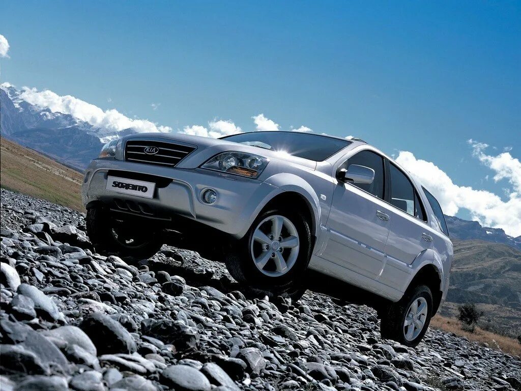 Mitsubishi l200 2011 года. 2. 5 at, 2000. 5. ниссан бассара 1999.