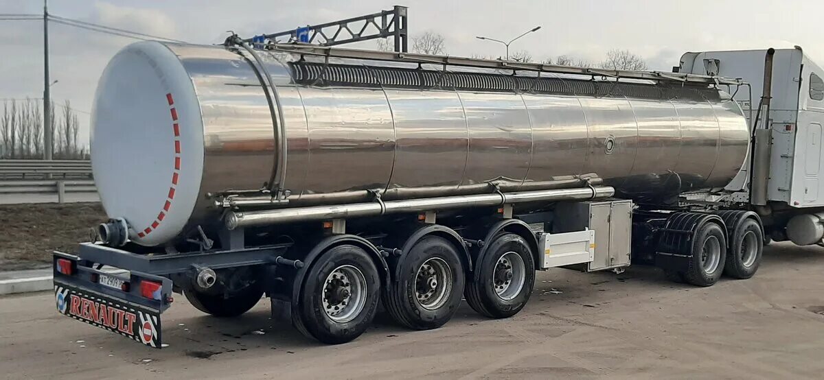 полуприцеп цистерна пищевая нержавейка термос. цистерны нержавейка. прицеп бург bpdo 12-24. бочка цистерна 2200 литров. нержавеющая сталь автоцистерна.