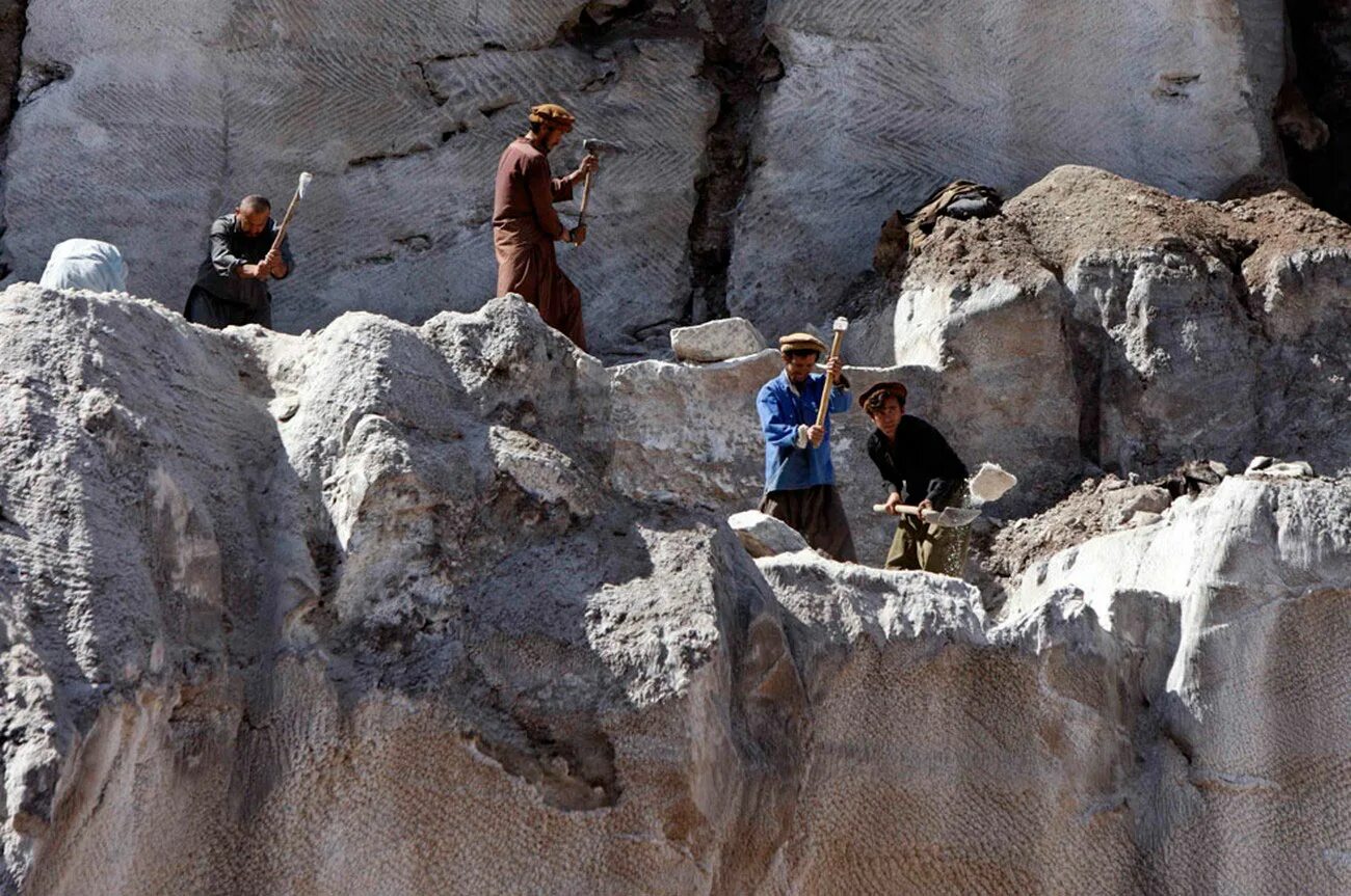 карта полезных ископаемых афганистана. месторождение лазурита в афганистане. афганистан полезные. афганистан месторождения полезных ископаемых. промышленность афганистана.