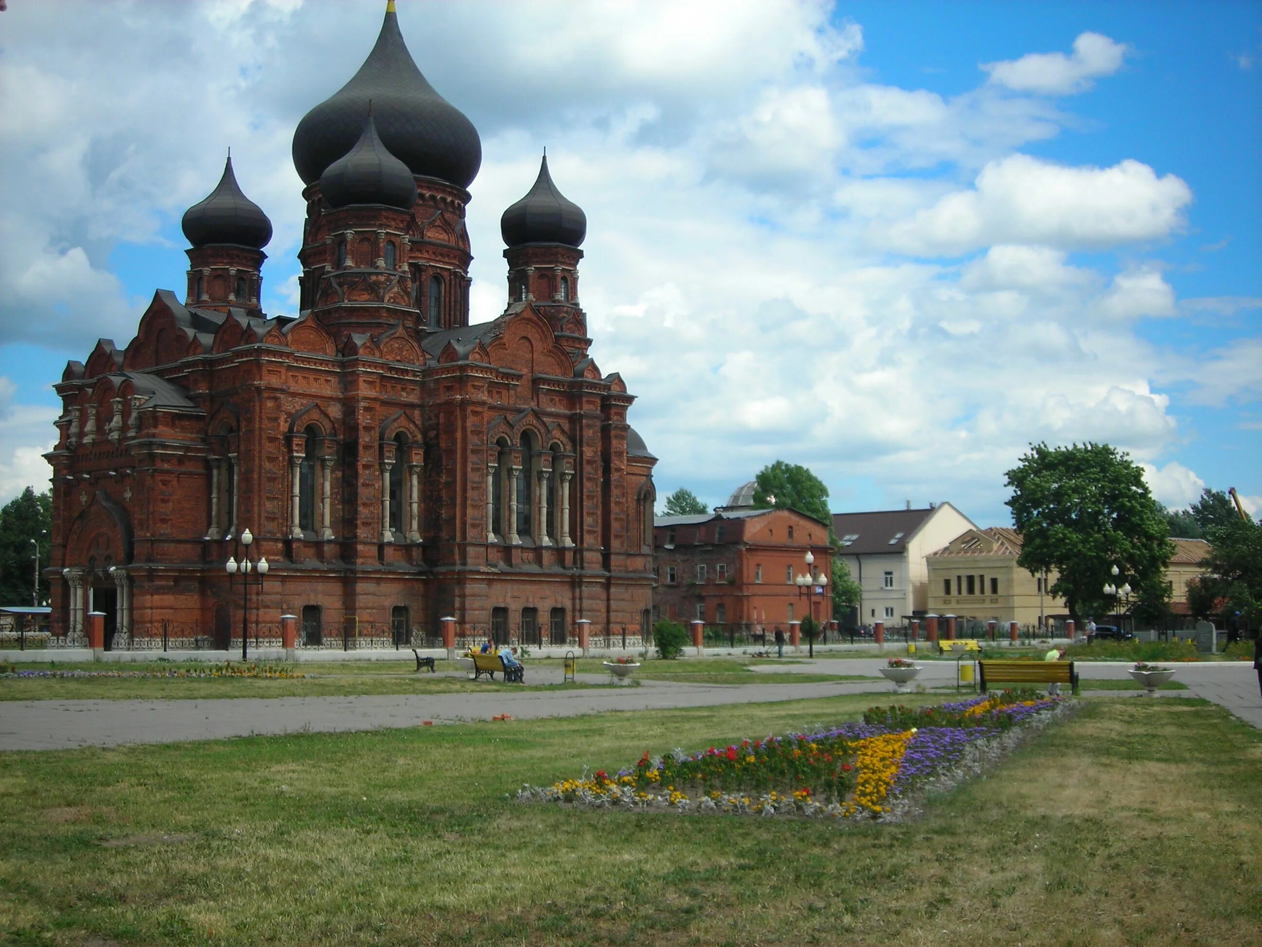 Успенский монастырь (Тула). Тула доспремечательства. Город Тула Тульская область. Тула доспромичательности. Картинки тульская область