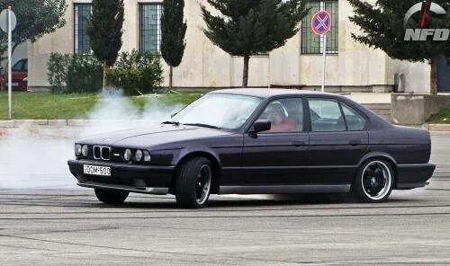 Е34 тевзадзе. BMW e34 oom 500. BMW m5 e34 Георгия Тевзадзе. БМВ м5 е34 Георгия Тевзадзе.